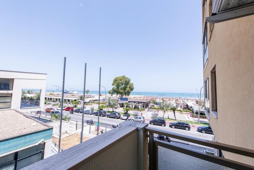 Jungle Breeze Lägenhet Pescara Exteriör bild